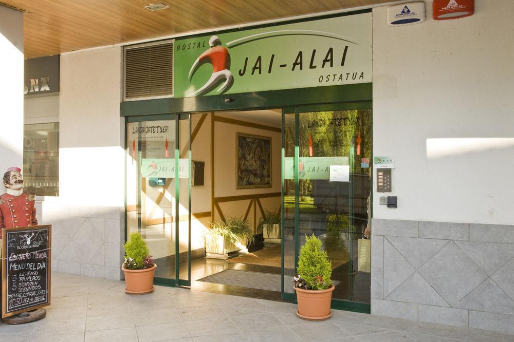 Hostal Jai Alai Leitza  Bagian luar foto