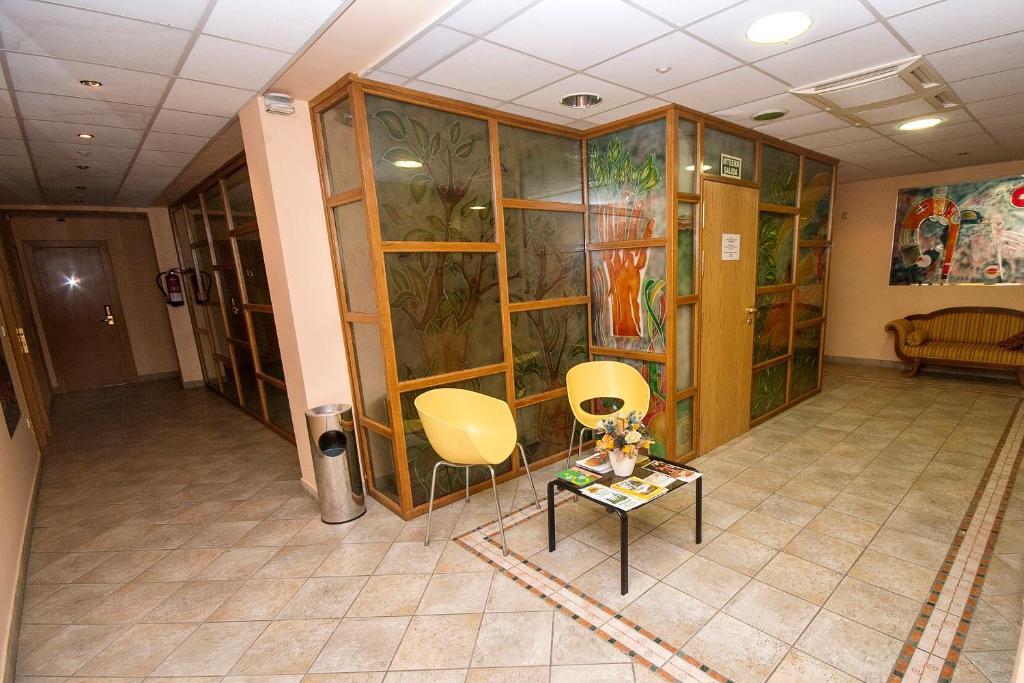 Hostal Jai Alai Leitza  Bagian luar foto